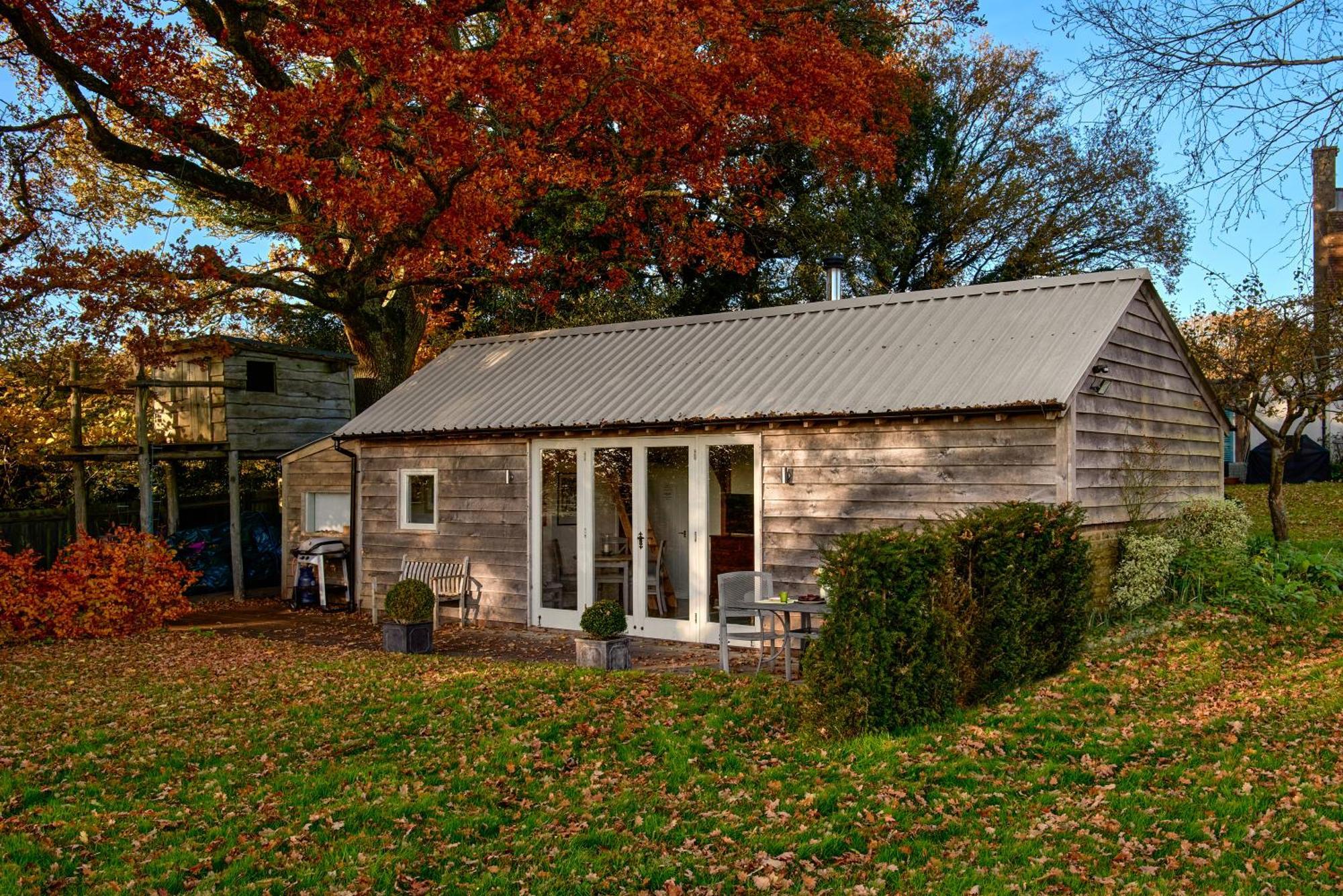 Stunning Cabin With Incredible Views Near Goodwood Rogate Экстерьер фото